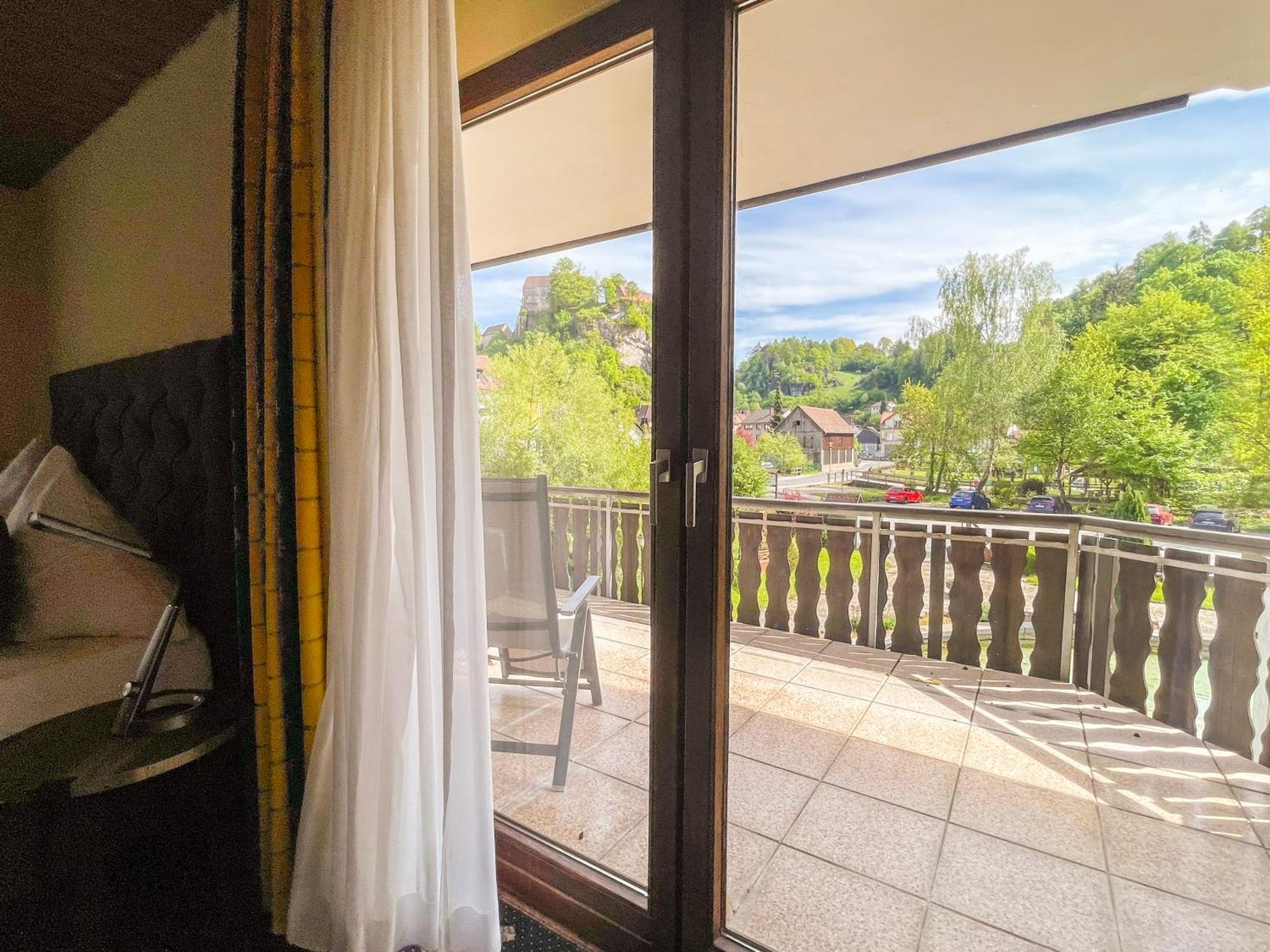 Gaestehaus Forellenhof พอทเทนชไตน์ ภายนอก รูปภาพ